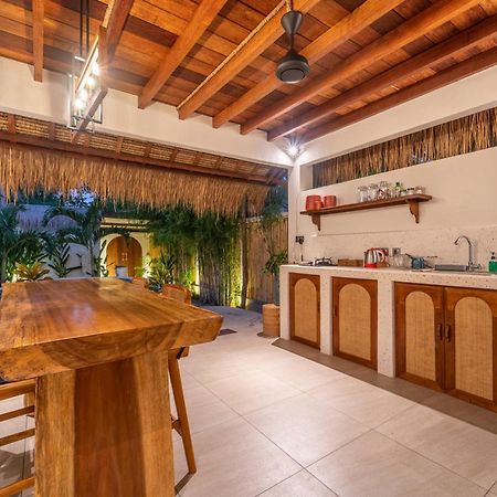 La Villa Loca ギリ・アイル エクステリア 写真